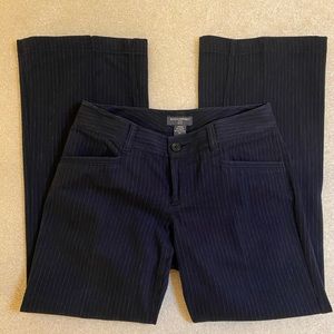 Banana Republic cozy pinstripe trousers size 4P - great for winter
